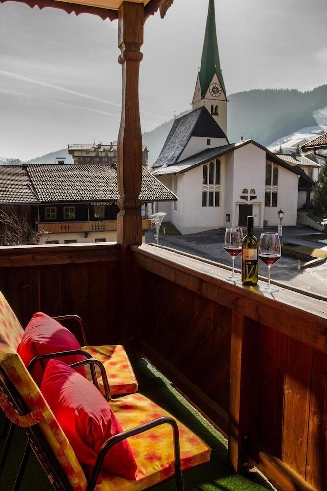 Hotel Simmerlwirt Niederau Exteriör bild